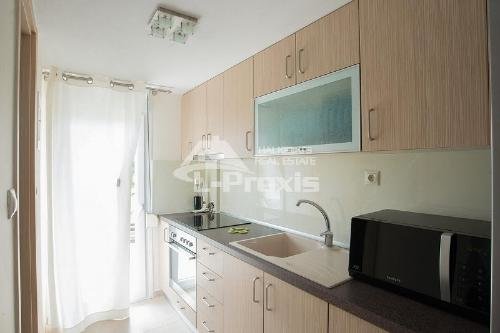 Никити, Таунхаус Продажа 45 кв м, 100000€ Недвижимость Халкидики-Кассандра (Греция)  На втором уровне расположена гостиная объединенная с кухней, 1 ванная комната с WC