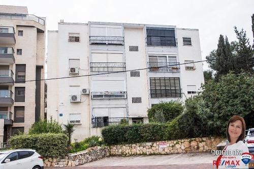 Продаётся в Хайфе, красивая, просторная и светлая квартира Недвижимость Хайфа (Израиль)  Захватывающий вид на залив