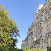 Великолепная квартира в престижном округе Парижа Недвижимость Paris (Франция)  В подъезде находятся два современных лифта