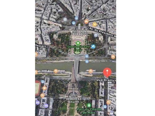 Великолепная квартира в престижном округе Парижа Недвижимость Paris (Франция)  Закрытая придомовая территория с круглосуточной охраной и видеонаблюдением В доме находится посольство одного из иностранных государств