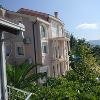 Черногория. Дом в Лепетани с 4 квартирами в ста метрах от моря.