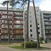 На летний сезон сдаём в аренду квартиру в Юрмале Недвижимость Jūrmala (Латвия) Предлагаем в аренду просторные трёхкомнатные апартаменты в элитном проекте “Marienbad-2”, расположенные в дюнной зоне у самого моря в Юрмале