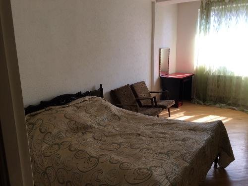 Продается 2х комнатная квартира на ул Хоренаци Недвижимость Ереван (Армения) Капитальный евроремонт, газовое отопление, мебель, техника, открытый балкон, переделана в 3и комнаты